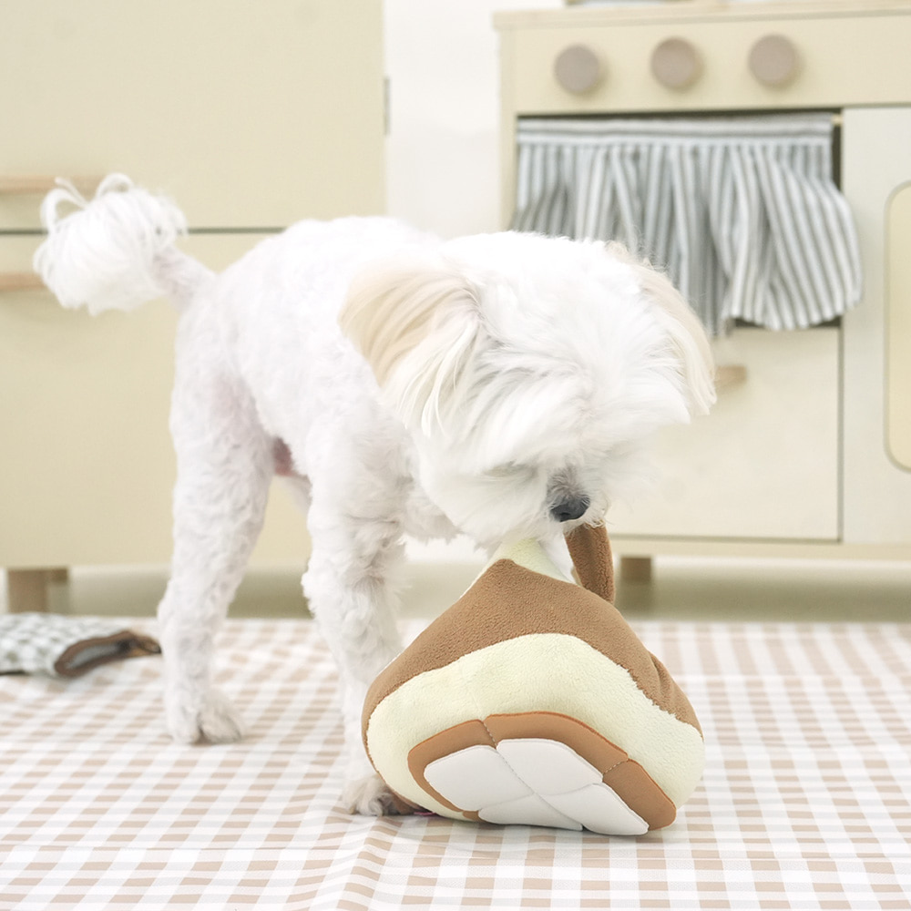 Peanuts Bread Snack Toy - Image 3