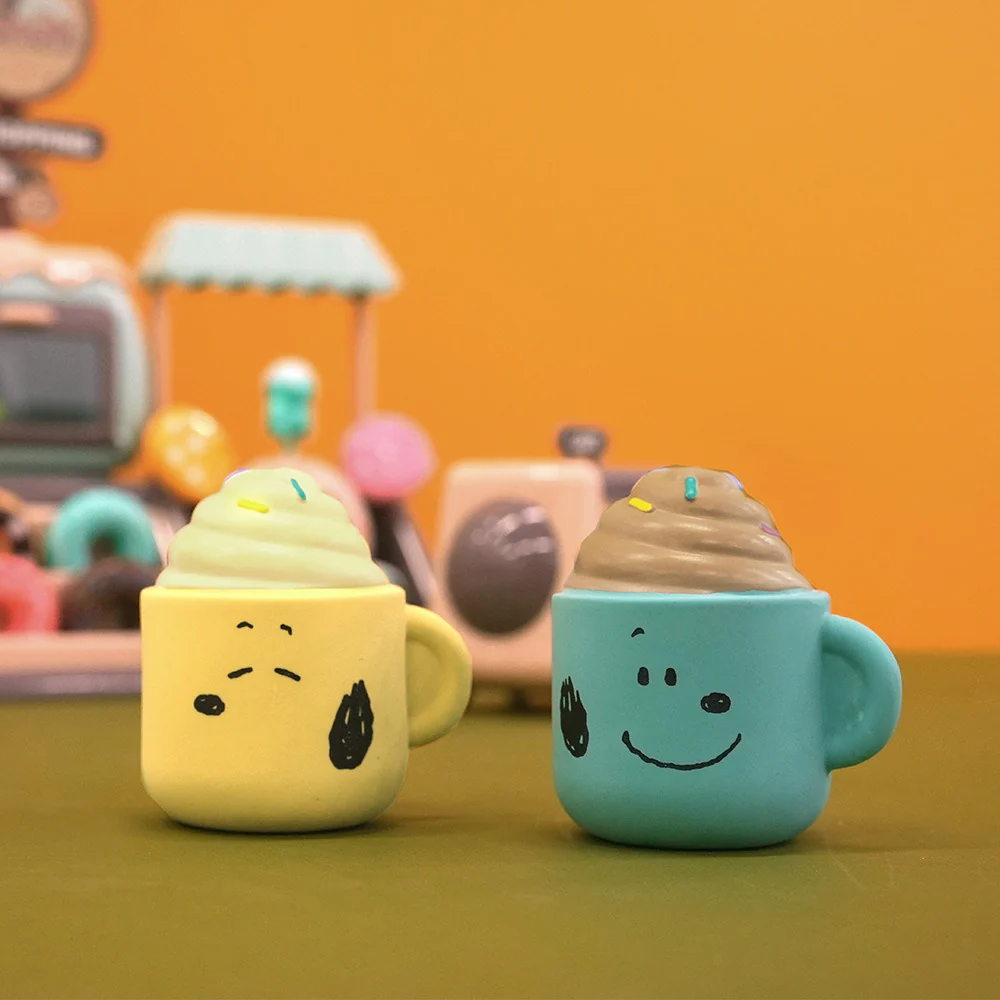 Peanuts Coffee Latex Toy - Image 1